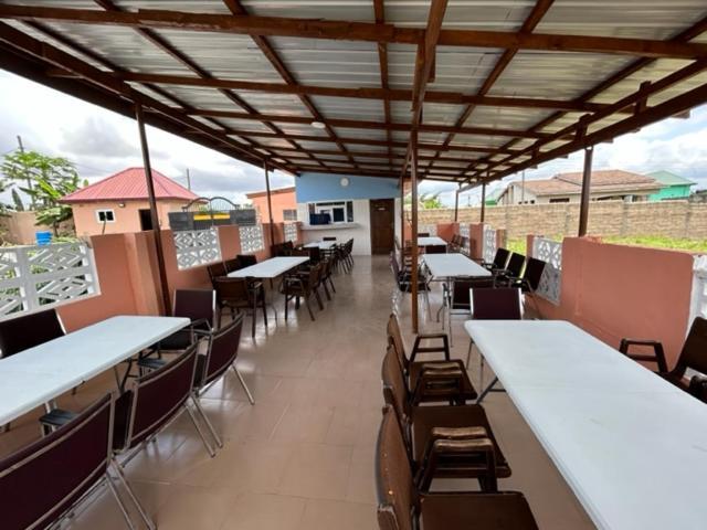 Oneworld Guesthouse & Events Centre Accra Exteriér fotografie